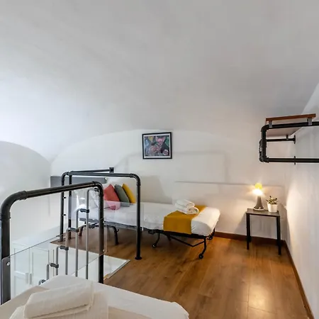 Apartment Marcantonio Colonna - Loft X5 Persone, Wi-fi, Aria Condizionata Nelle Camere, Parcheggio Privato, Metro A Lepanto 800mt Da Vaticano