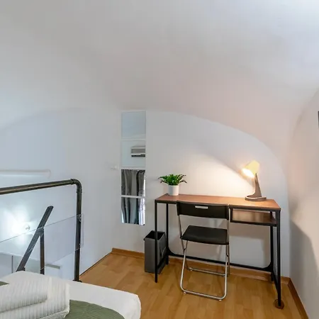 Marcantonio Colonna - Loft X5 Persone, Wi-fi, Aria Condizionata Nelle Camere, Parcheggio Privato, Metro A Lepanto 800mt Da Vaticano *